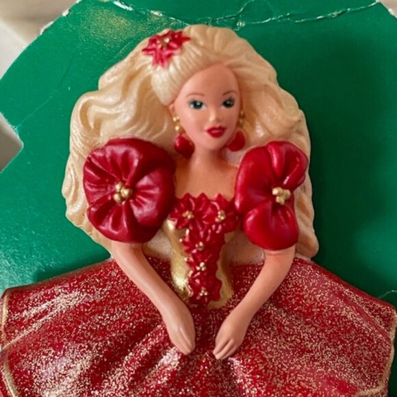 HALLMARK 1995 Barbie Christmas Princess Red Pin Brooch Original Card - Picture 6 of 13